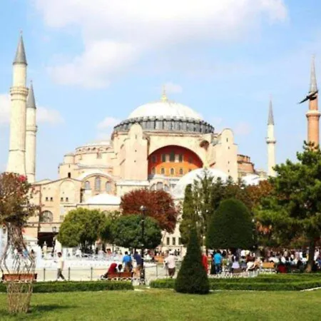 Street Taksim מלון